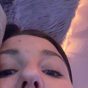 Meet your Posher, Ariana